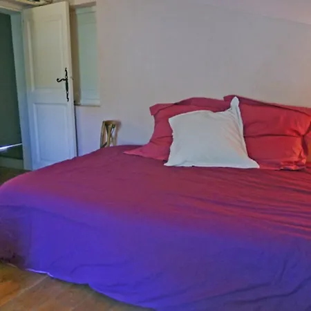 Astonishing Maka In Tropez Villa *
