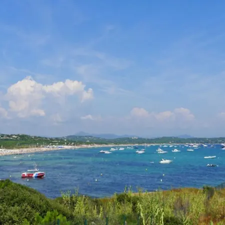 Astonishing Maka In Tropez ヴィラ サントロペ